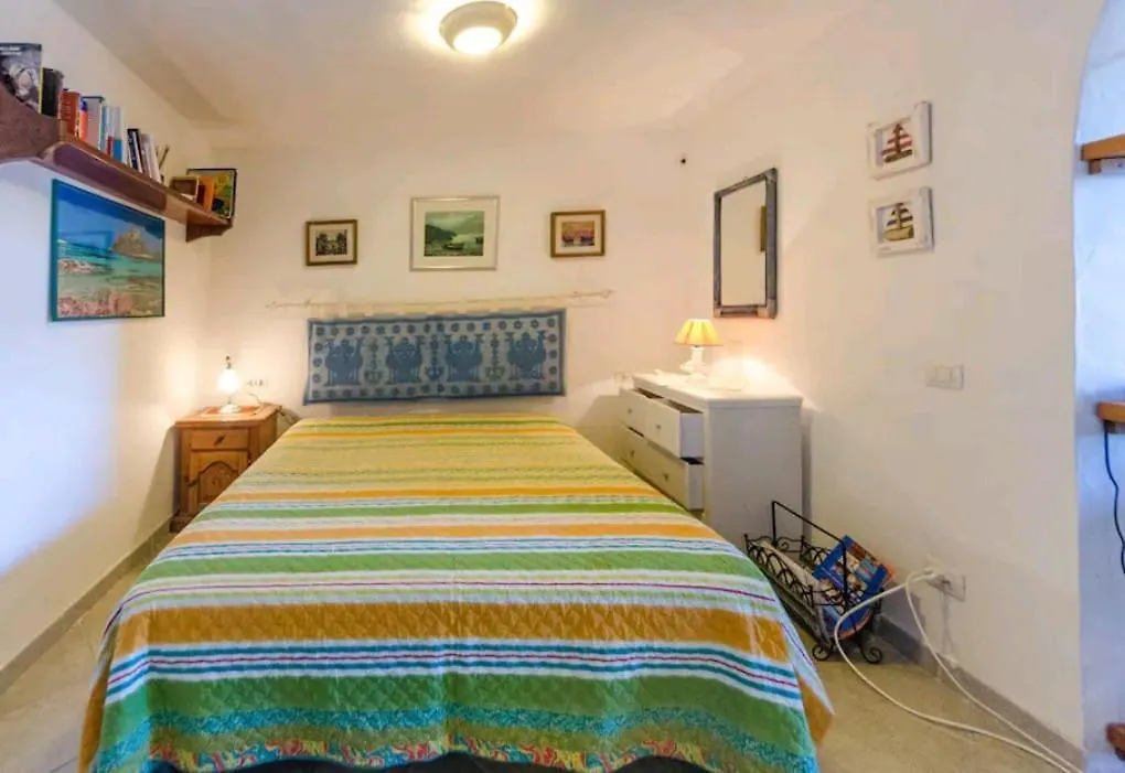 Appartamento Luminoso monolocale con vista mare Porto San Paolo